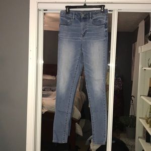 American Eagle high wasted jeans (long)